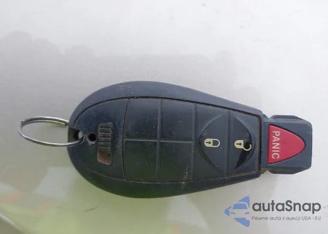 2018 Jeep Cherokee Latitude Fwd from USA, damaged, VIN 1C4PJLCB5JD538696